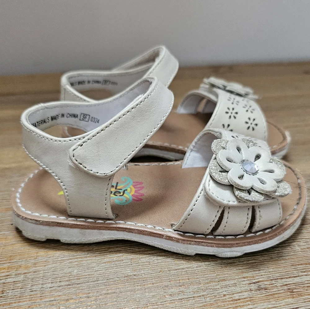 RACHEL SHOES Tullip Toddler Cream Sandals with Floral Design